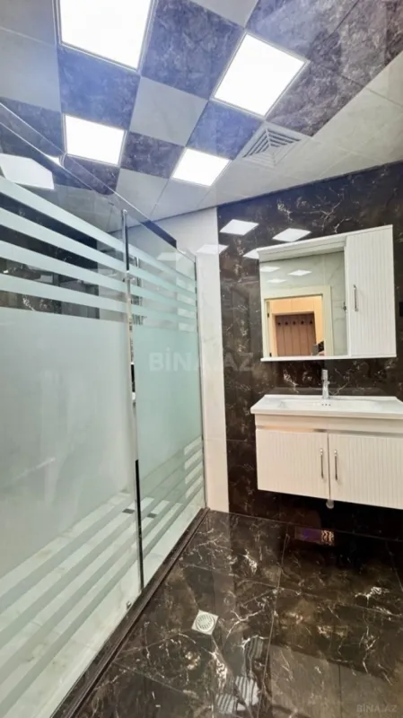 Satılır 3 otaqlı mənzil 98 m²