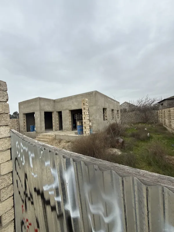 Satılır 5 otaqlı həyət evi 120 m²