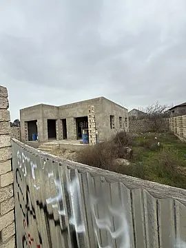 Satılır 5 otaqlı həyət evi 120 m²