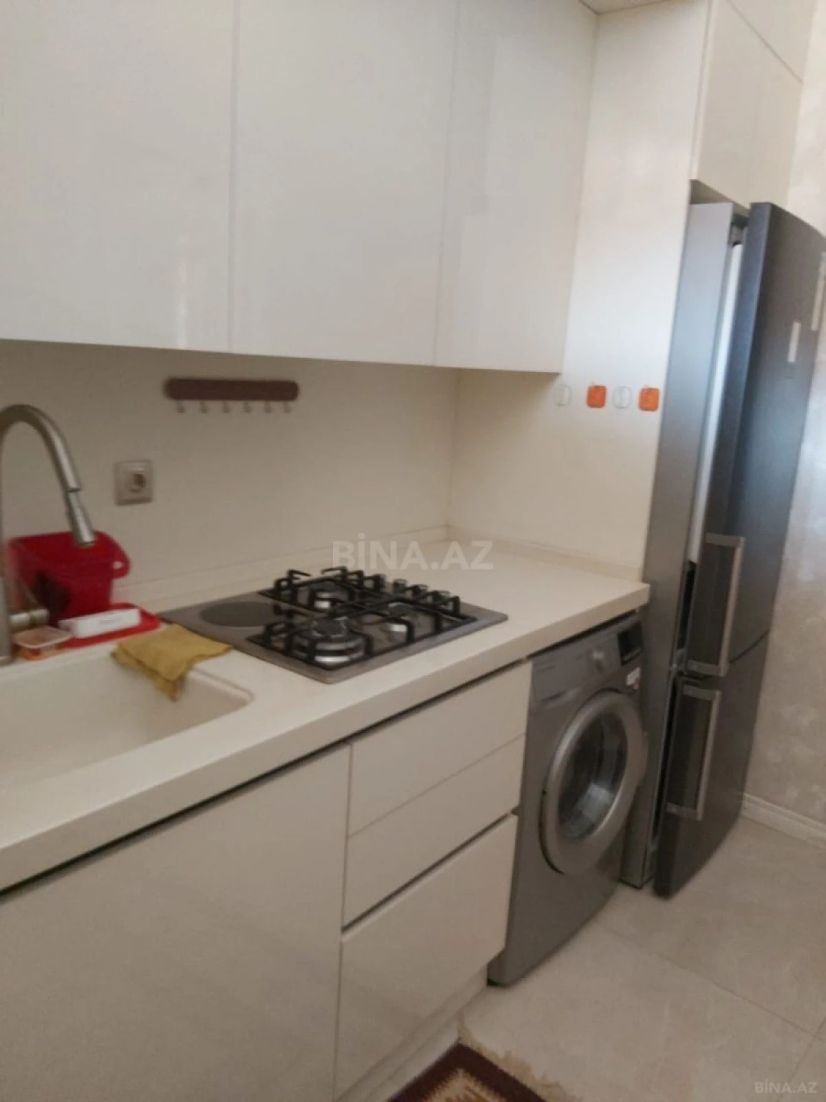 Kirayə verilir 2 otaqlı mənzil 50 m²
