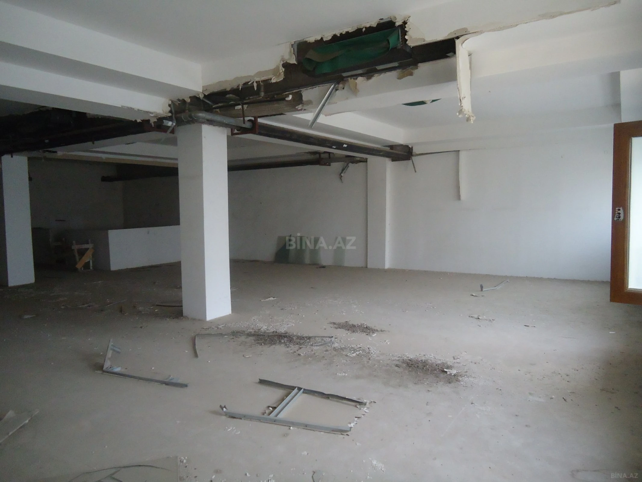 Kirayə verilir obyekt 254 m²