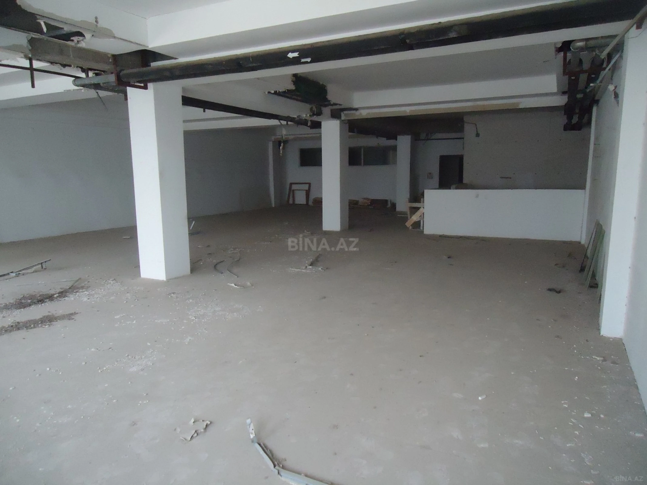 Kirayə verilir obyekt 254 m²