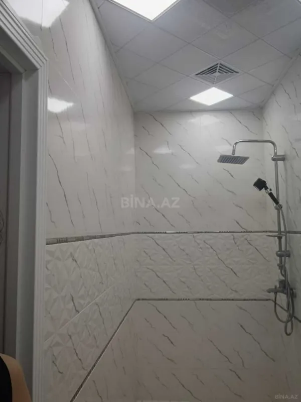 Satılır 4 otaqlı mənzil 150 m²