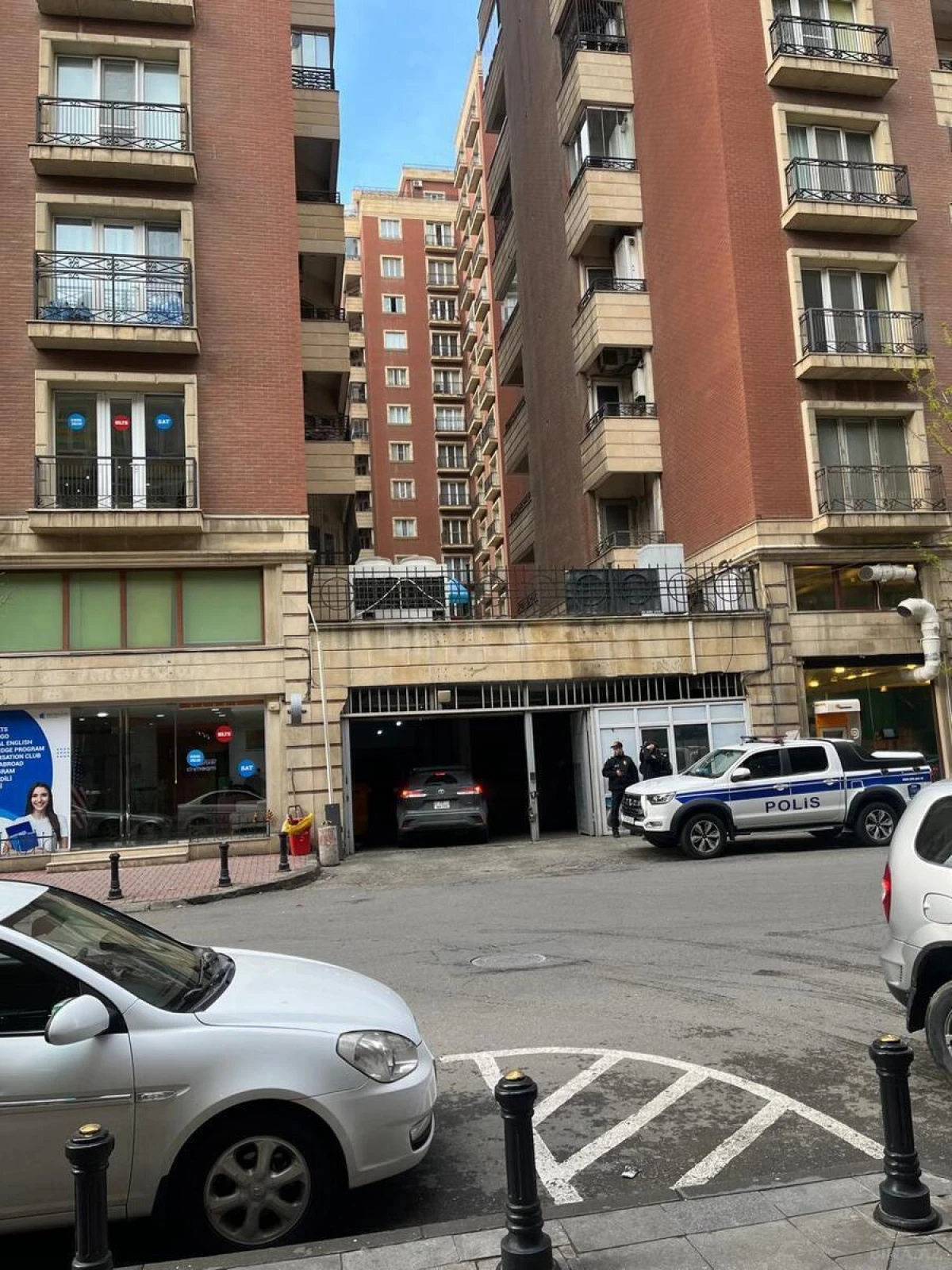 Satılır qaraj 15 m²