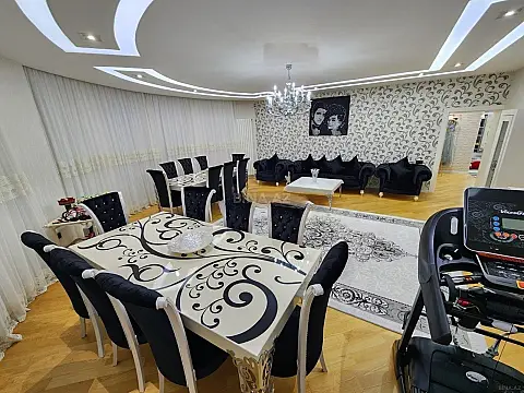 Satılır 4 otaqlı mənzil 226 m² — Bakı, Xətai 4 otaq 226.00 m²