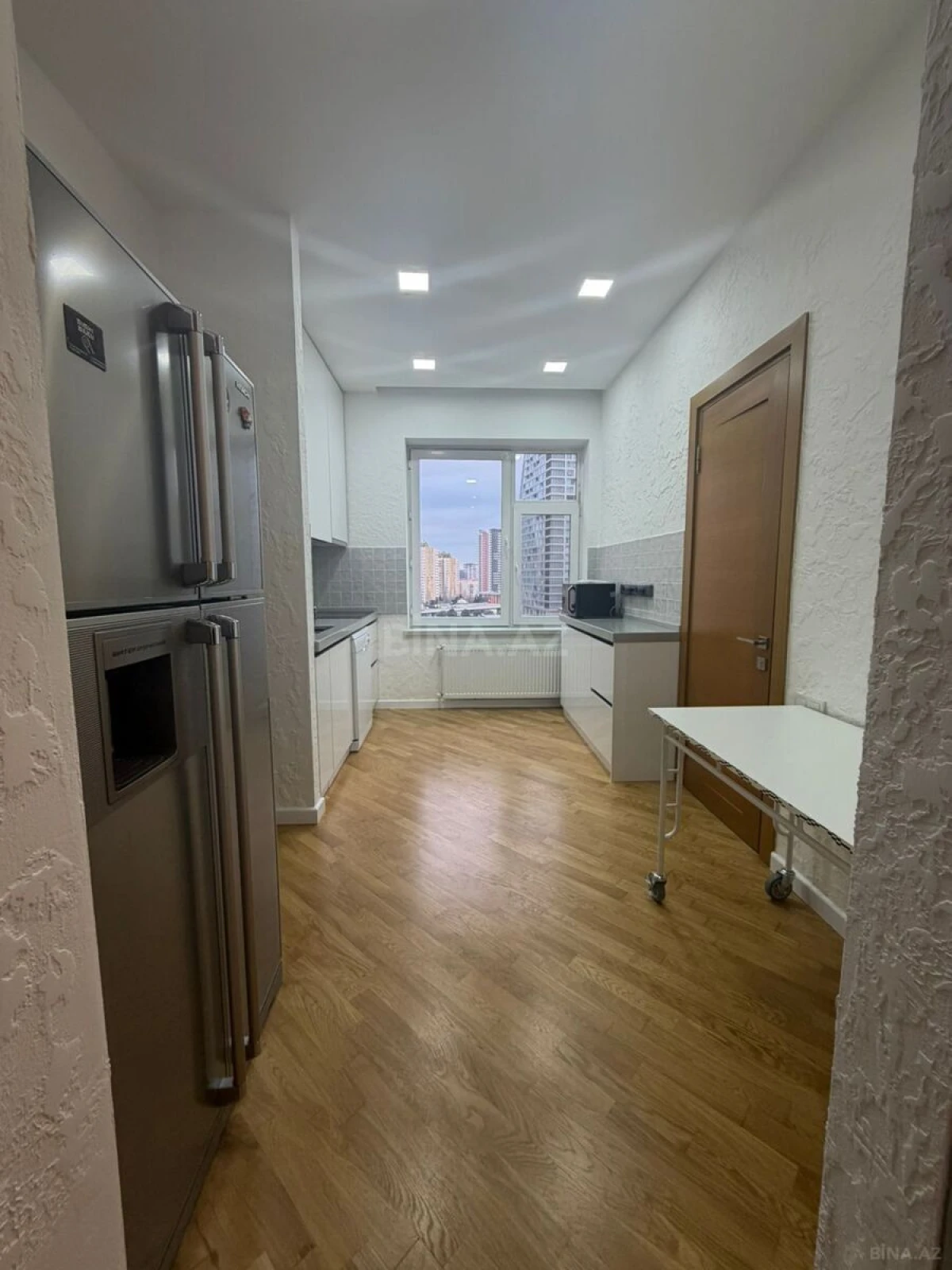Kirayə verilir 3 otaqlı mənzil 70 m²
