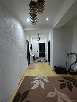Satılır 3 otaqlı mənzil 107 m²
