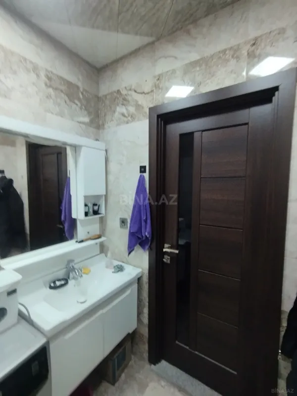 Satılır 3 otaqlı mənzil 107 m²