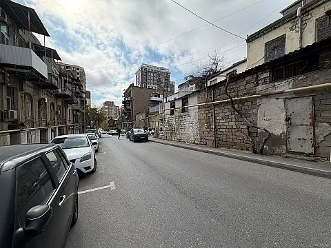 Satılır 3 otaqlı mənzil 90 m²