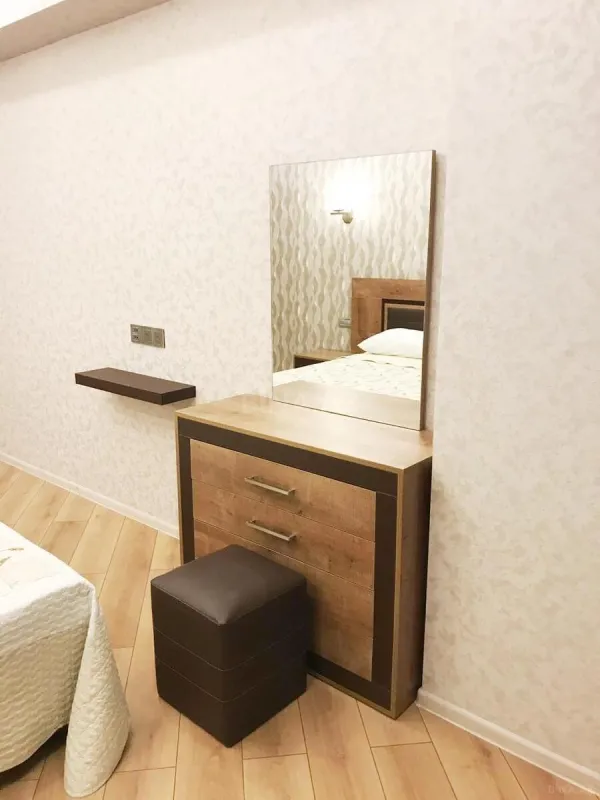 Satılır 2 otaqlı mənzil 78 m²