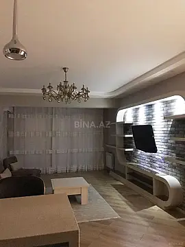 Satılır 2 otaqlı mənzil 78 m²