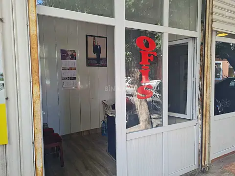 Satılır obyekt 38 m²