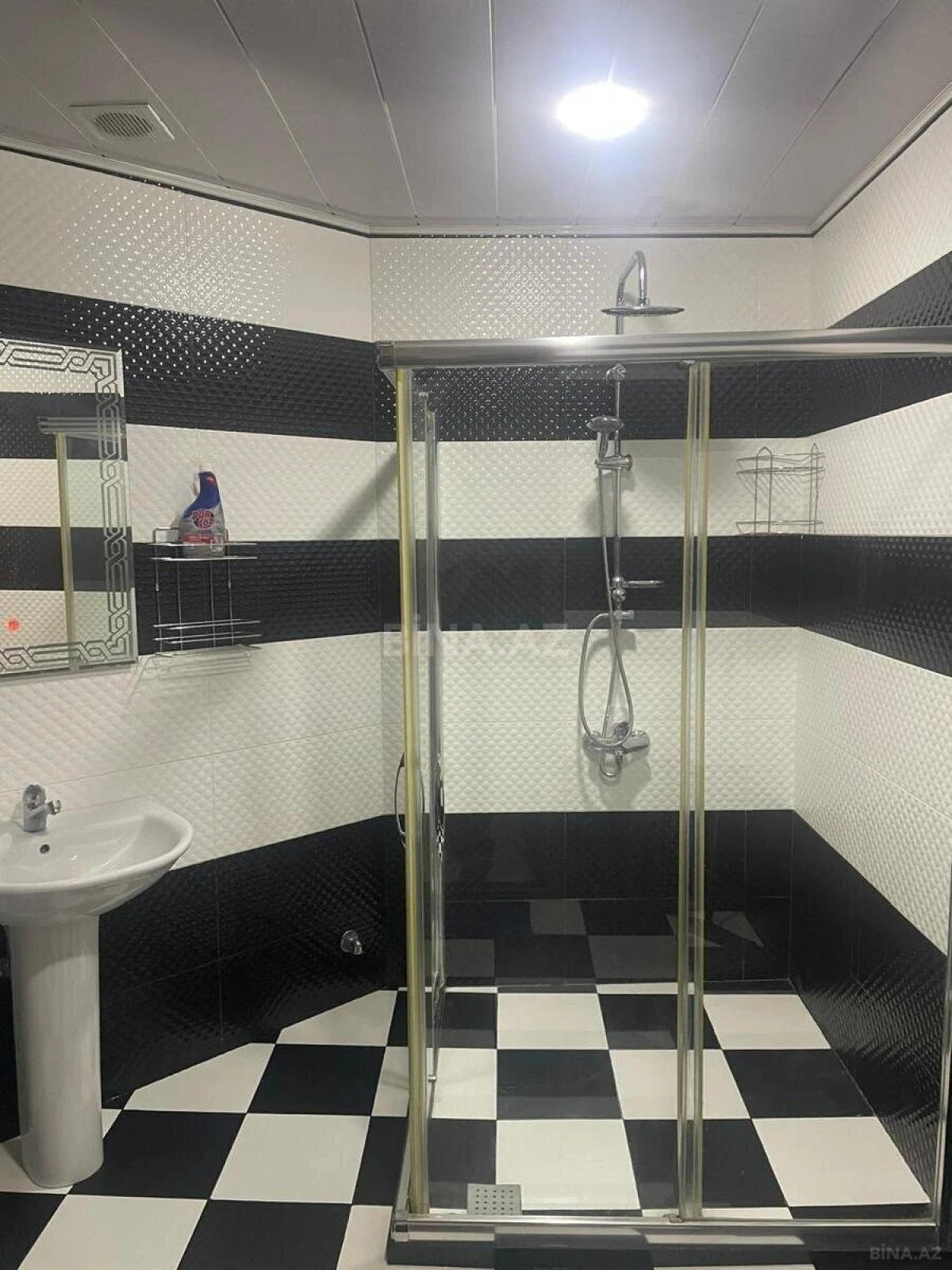 Satılır 2 otaqlı mənzil 95 m²