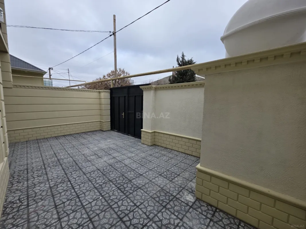Satılır 6 otaqlı həyət evi 120 m²