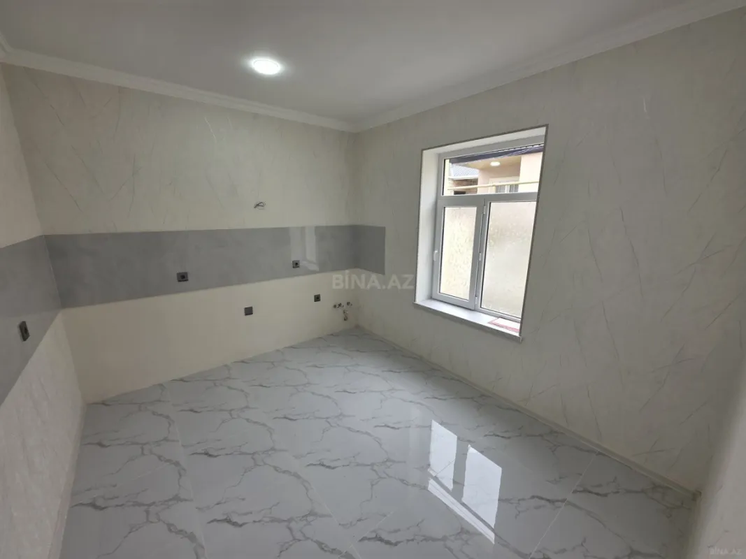 Satılır 6 otaqlı həyət evi 120 m²
