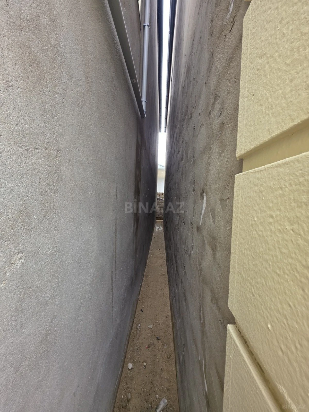 Satılır 6 otaqlı həyət evi 120 m²