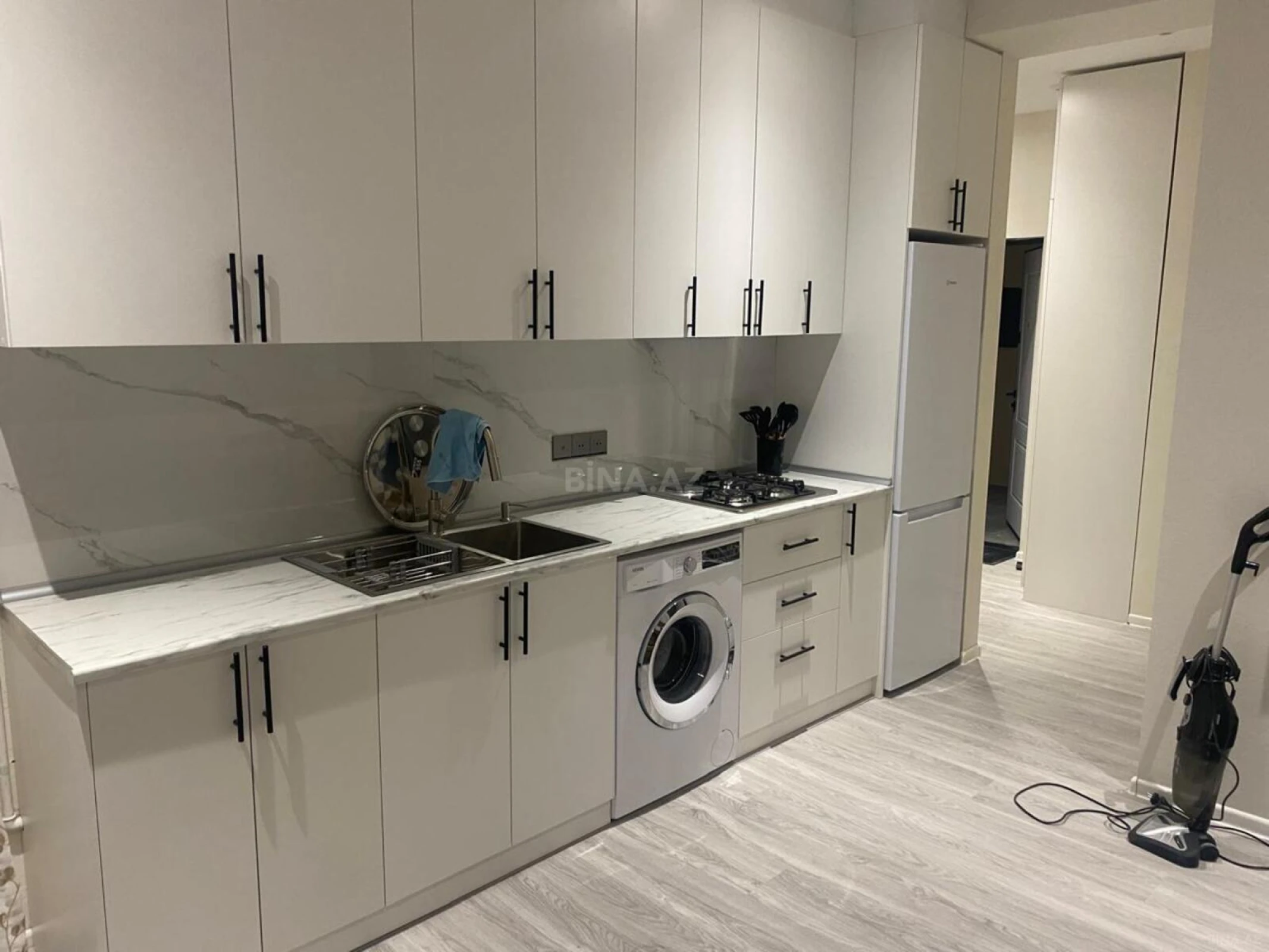 Satılır 3 otaqlı mənzil 75 m²