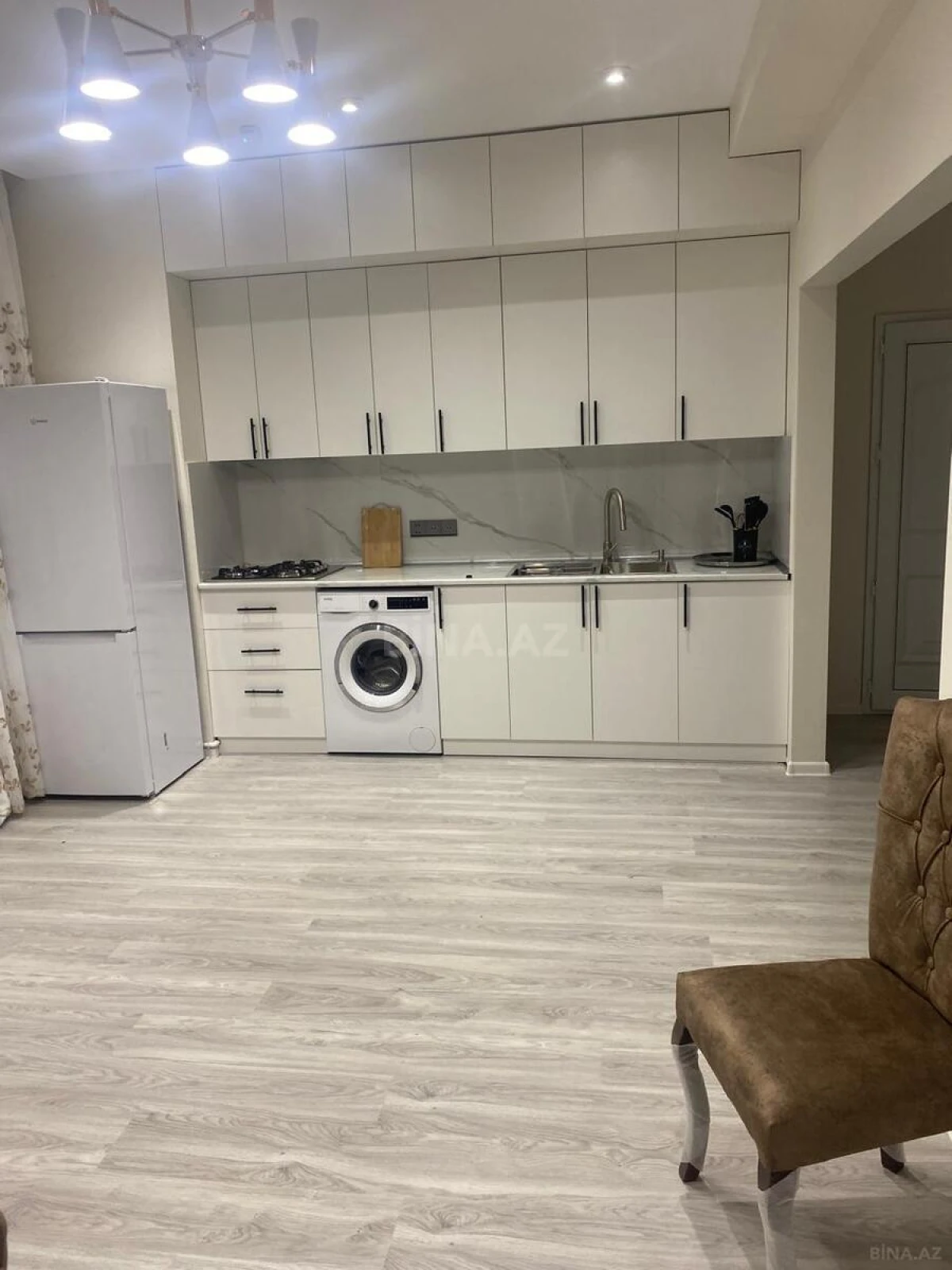 Satılır 3 otaqlı mənzil 75 m²