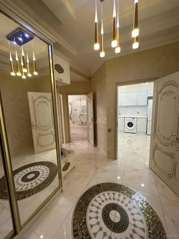 Satılır 2 otaqlı mənzil 71 m²