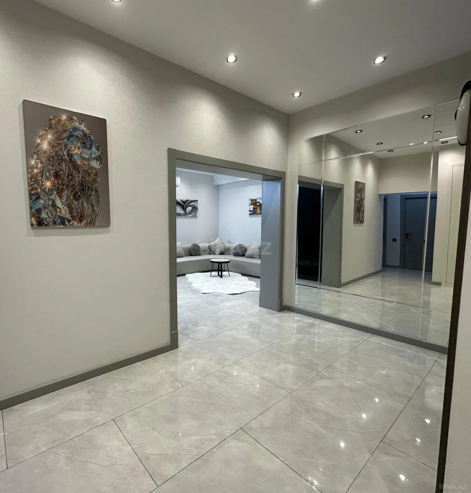 Kirayə verilir 3 otaqlı mənzil 90 m²