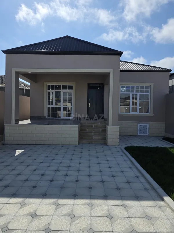 Satılır 4 otaqlı həyət evi 113 m²