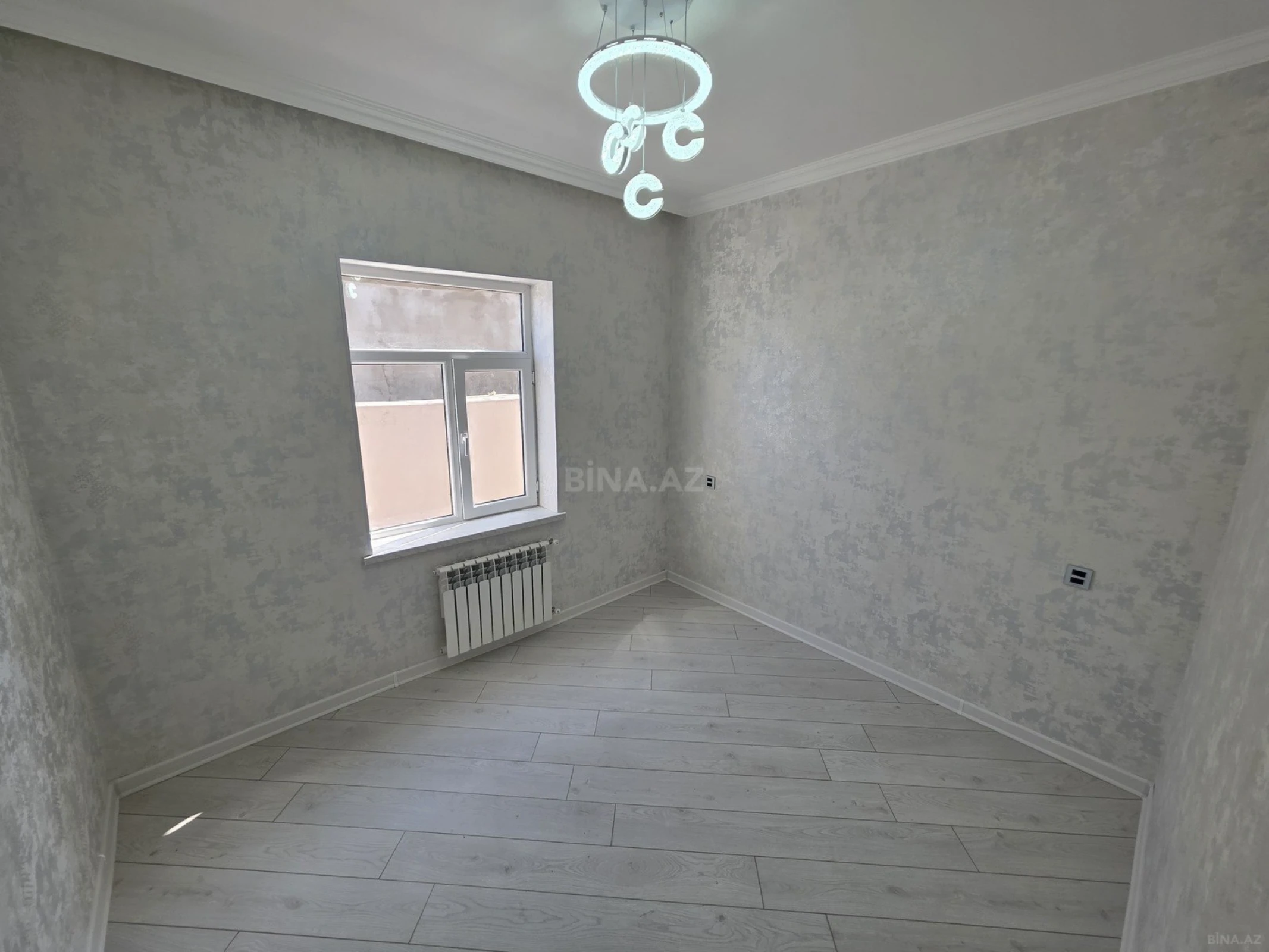 Satılır 4 otaqlı həyət evi 113 m²