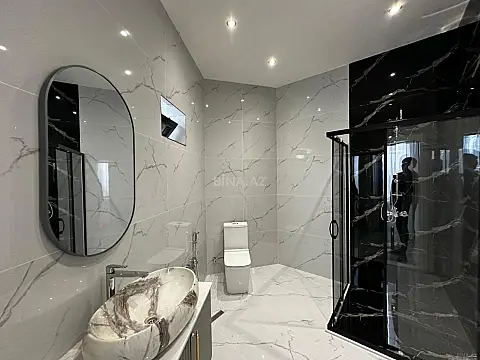 Satılır 4 otaqlı həyət evi 140 m²