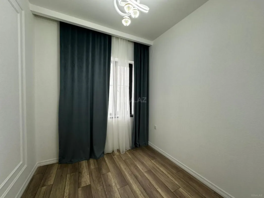 Satılır 4 otaqlı həyət evi 140 m²