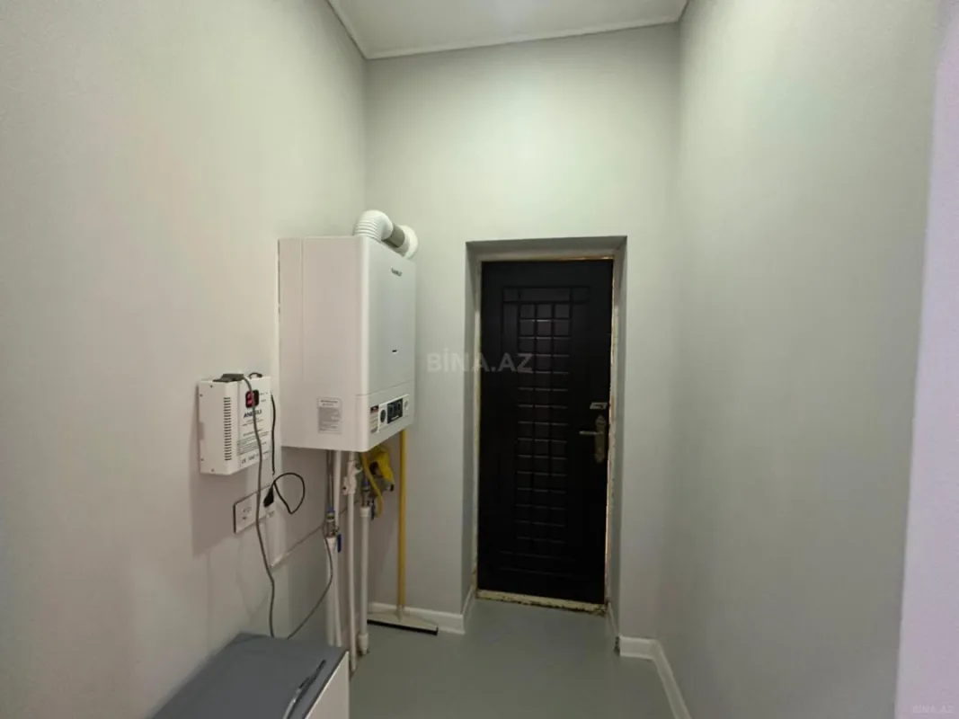 Satılır 5 otaqlı həyət evi 360 m²