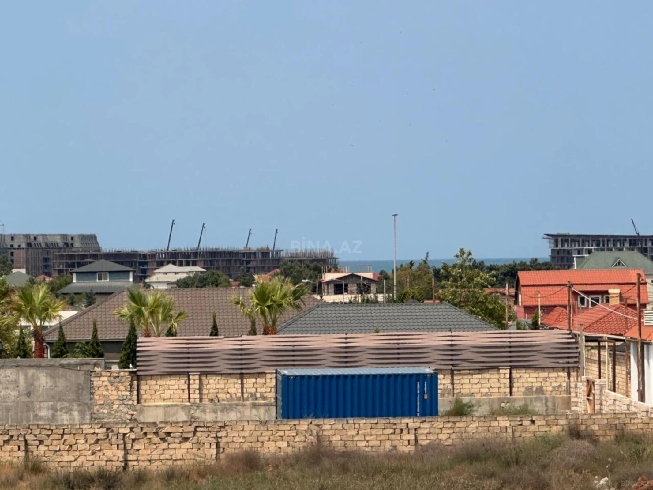 Satılır 5 otaqlı həyət evi 360 m²