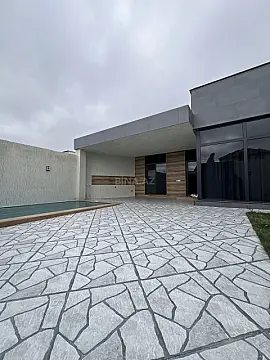 Satılır 4 otaqlı həyət evi 130 m²