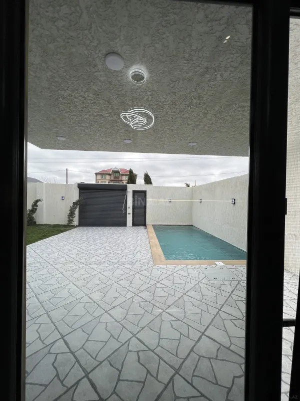 Satılır 4 otaqlı həyət evi 130 m²