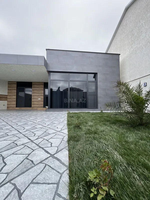 Satılır 4 otaqlı həyət evi 130 m²