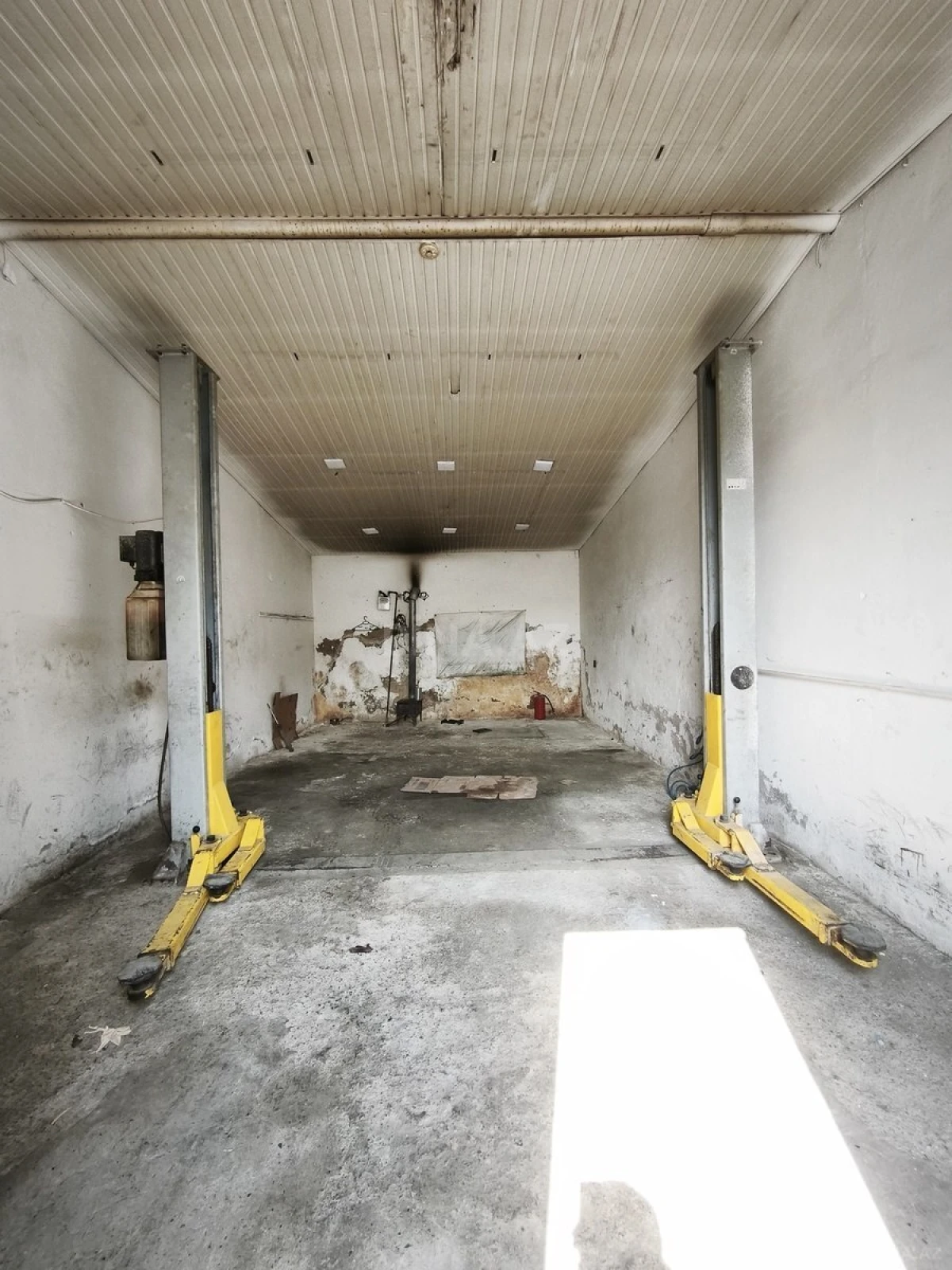 Kirayə verilir obyekt 1800 m²