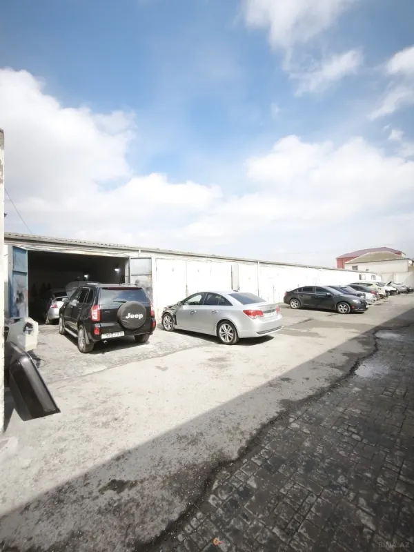 Kirayə verilir obyekt 1800 m²