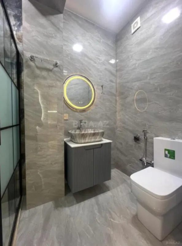 Satılır 2 otaqlı mənzil 76 m²