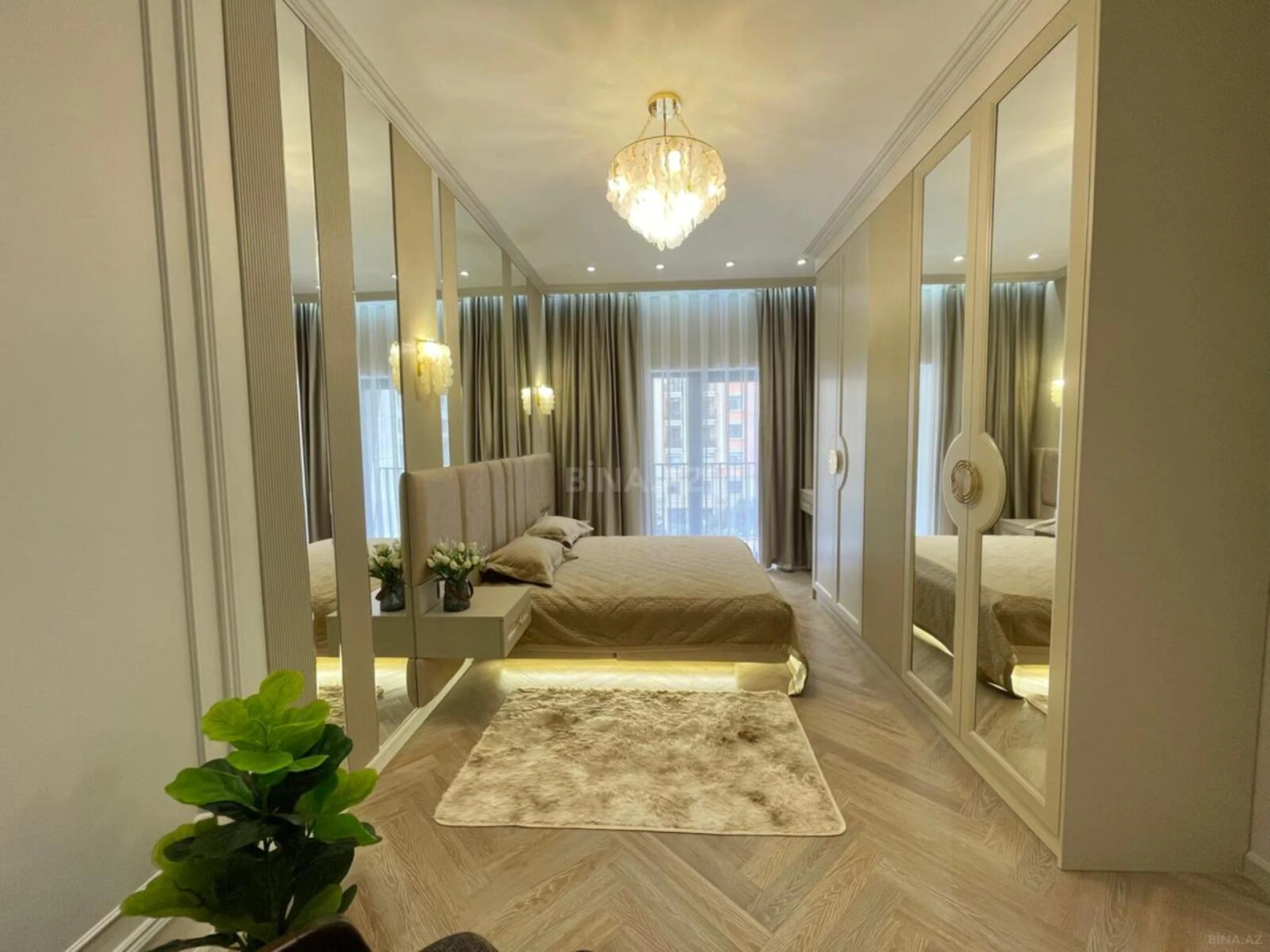 Satılır 3 otaqlı mənzil 95 m²