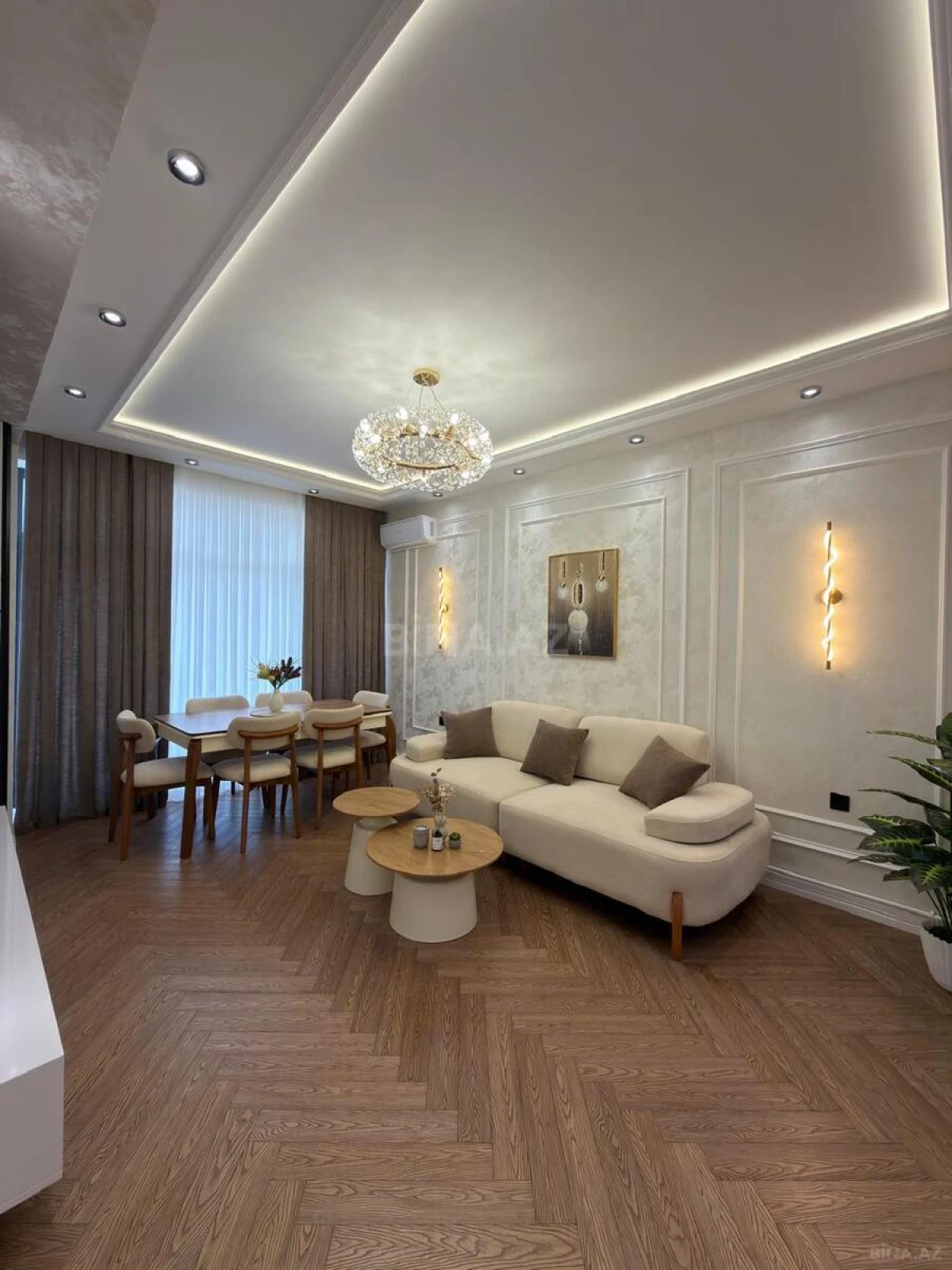 Satılır 3 otaqlı mənzil 91 m²