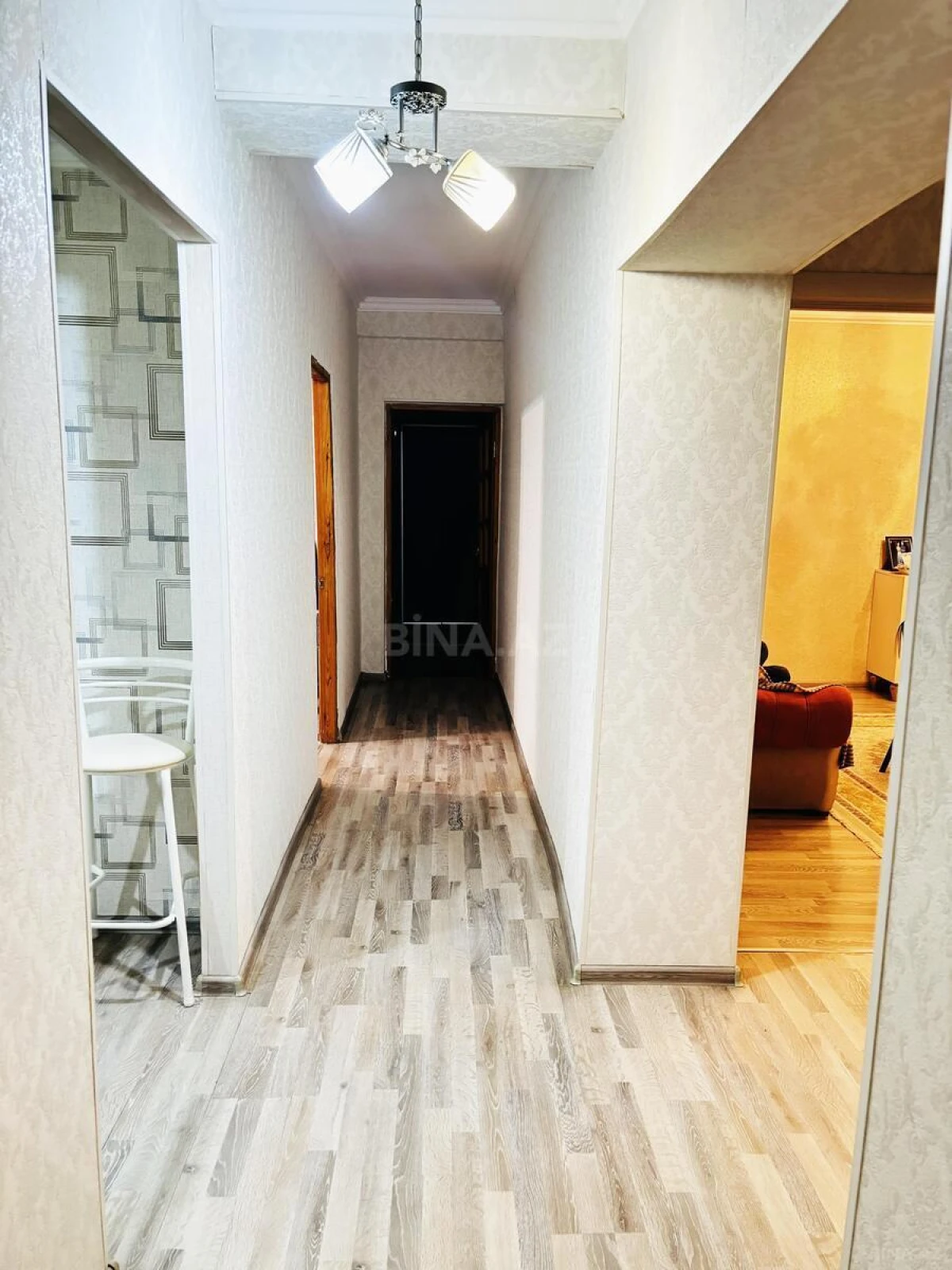 Satılır 4 otaqlı mənzil 100 m²