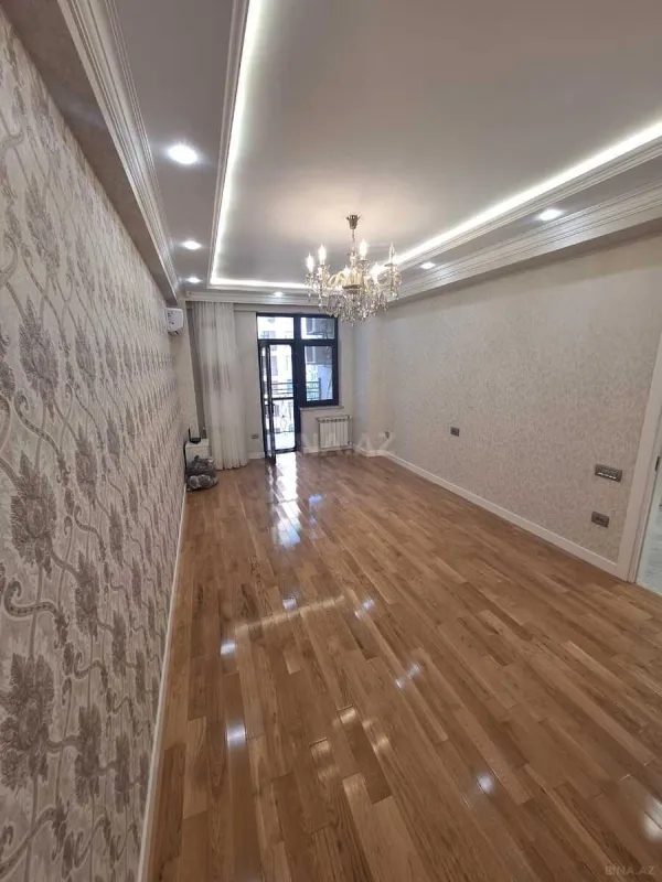 Kirayə verilir 2 otaqlı mənzil 90 m²