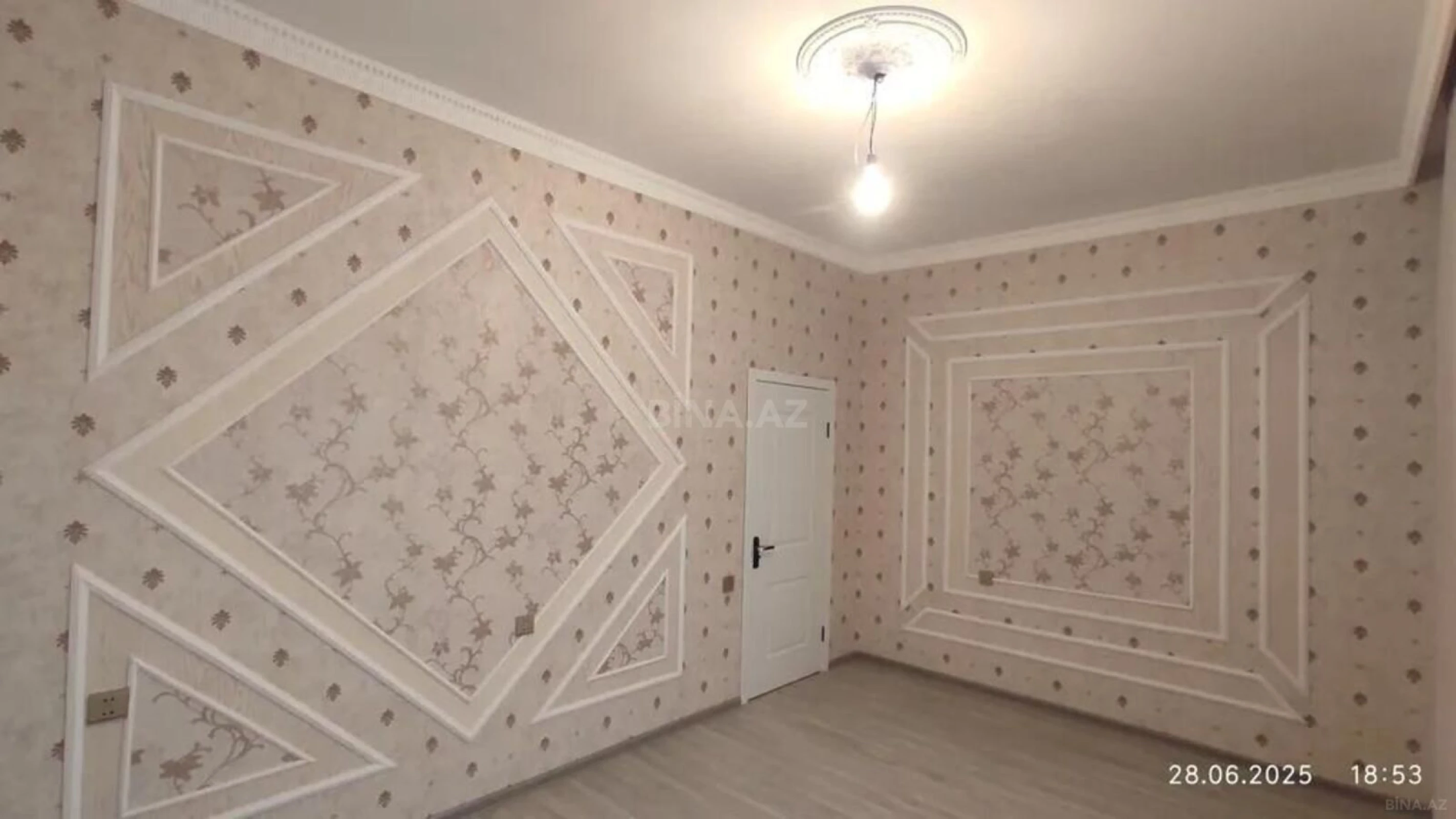 Satılır 2 otaqlı həyət evi 40 m²