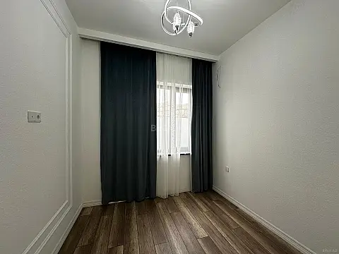 Satılır 4 otaqlı həyət evi 140 m²