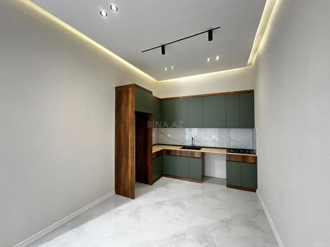 Satılır 4 otaqlı həyət evi 140 m²