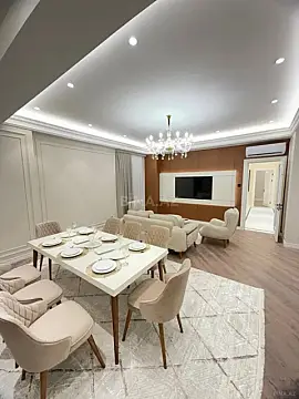 Kirayə verilir 3 otaqlı mənzil 150 m²