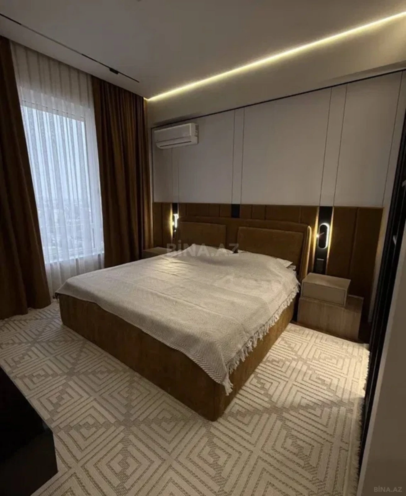 Kirayə verilir 3 otaqlı mənzil 150 m²