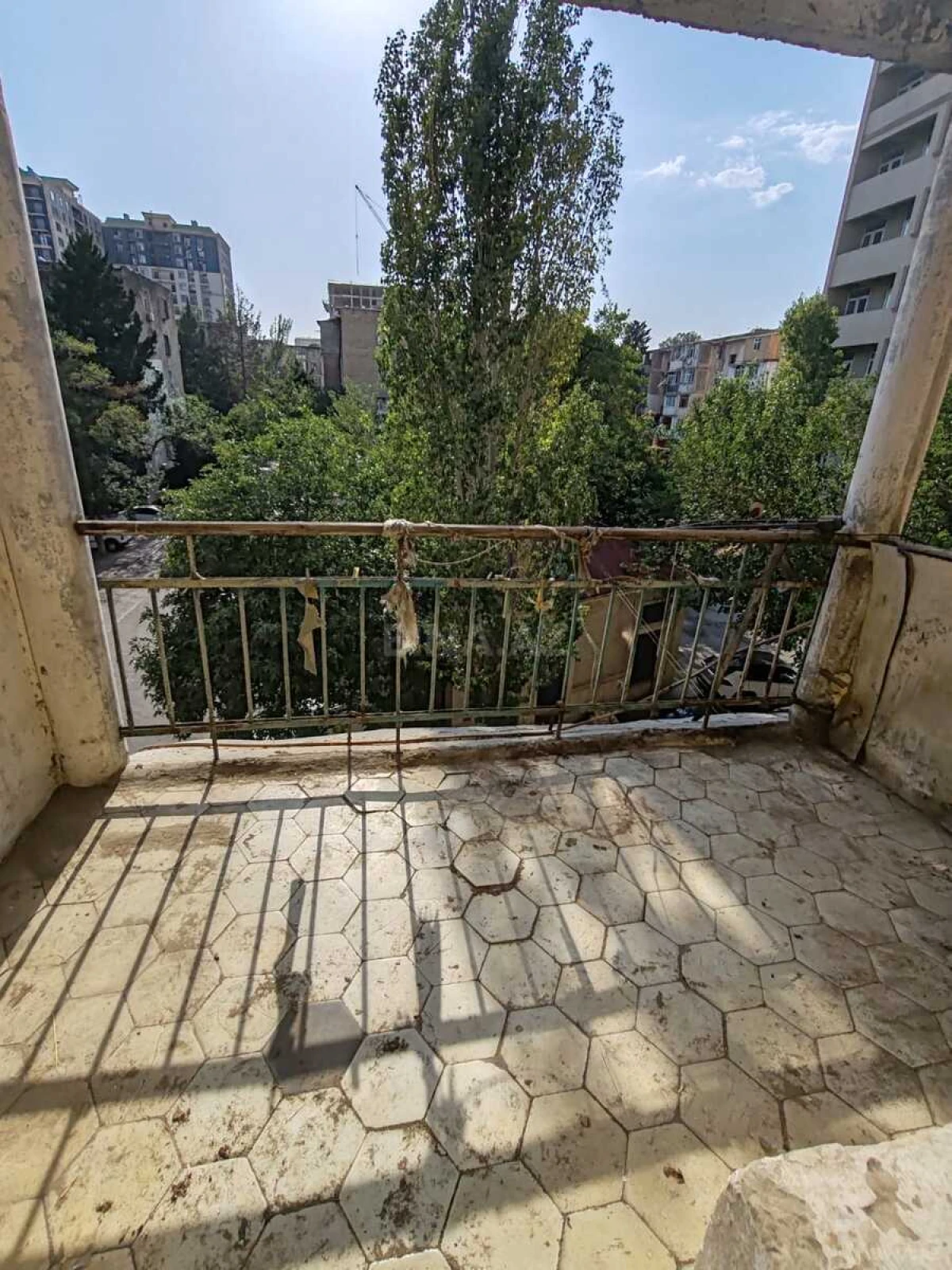 Satılır 3 otaqlı mənzil 75 m²