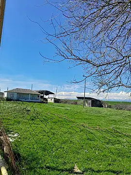 Satılır 4 otaqlı həyət evi 100 m²