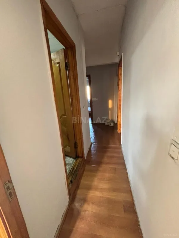 Kirayə verilir 2 otaqlı mənzil 70 m²