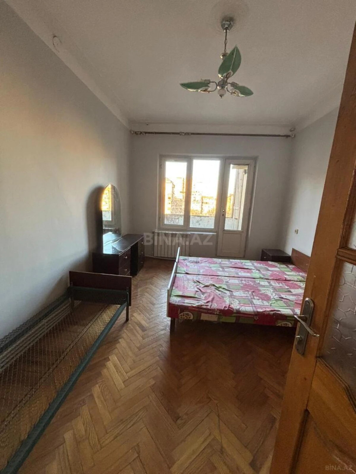 Kirayə verilir 2 otaqlı mənzil 70 m²