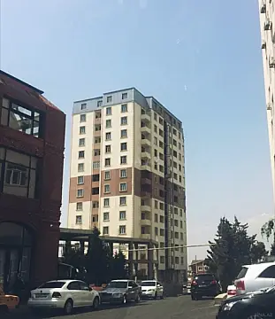 Satılır 3 otaqlı mənzil 150 m² — Bakı, Həzi Aslanov qəs. 3 otaq 150.00 m²